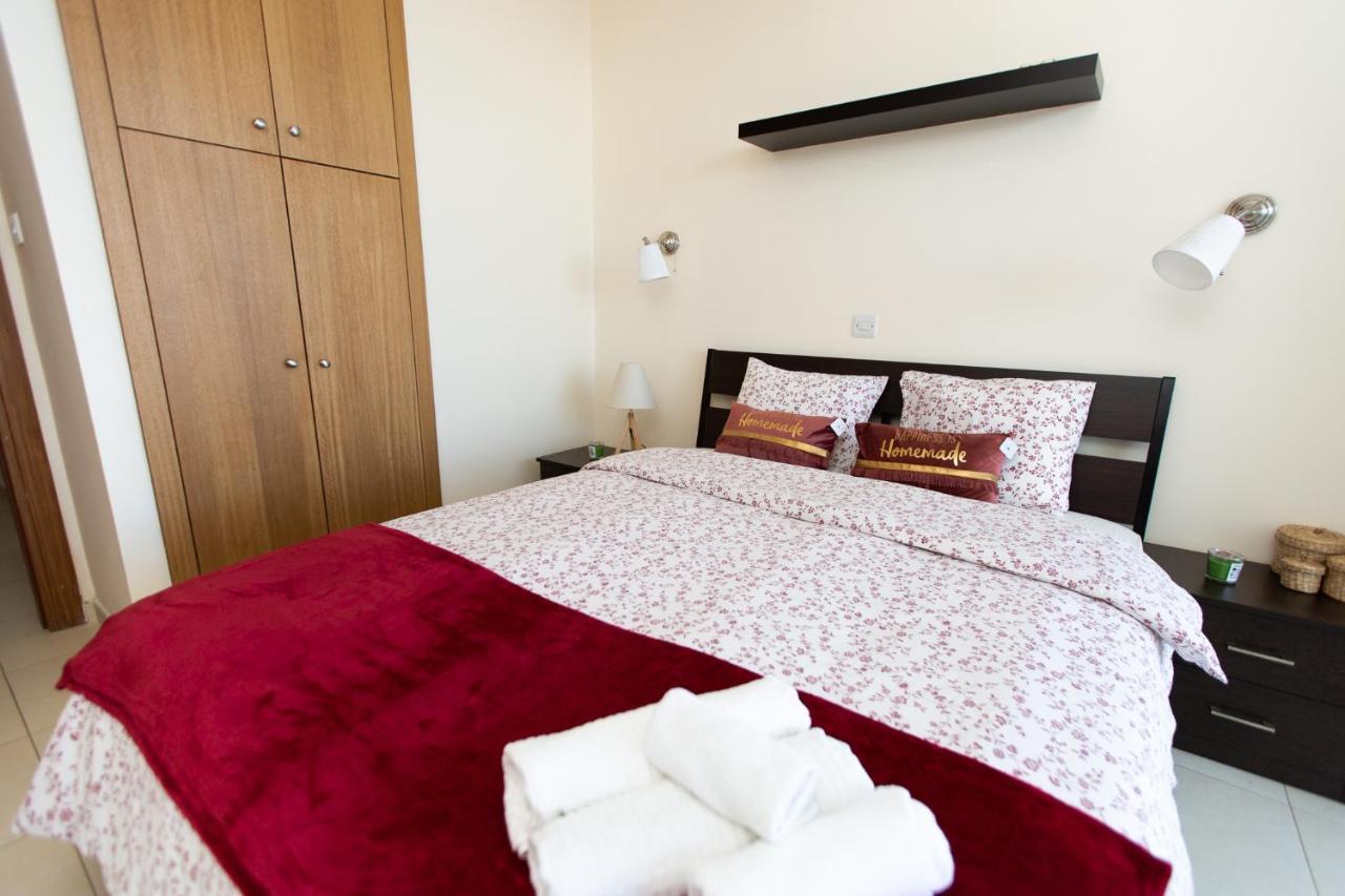 Promenade Seaview Heaven Apartment ลาร์นาคา ภายนอก รูปภาพ