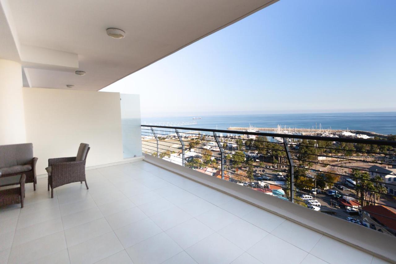 Promenade Seaview Heaven Apartment ลาร์นาคา ภายนอก รูปภาพ